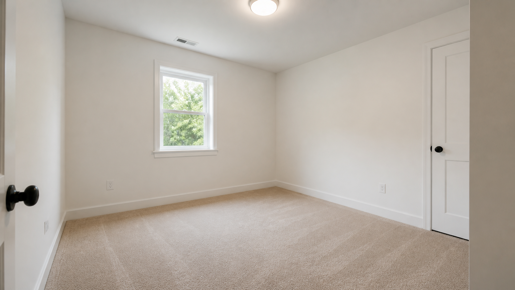 Small bedroom before virtual staging